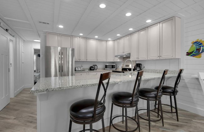 Sunset Escapes B - Photo 29