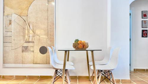 Apto fully equiped con piscina y gratis parking - Photo 2