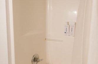 "The Dawning House" - Peaceful Modern Stay w/ Yard - Foto 7