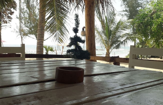 Yala Waves Beach Resort - Foto 7