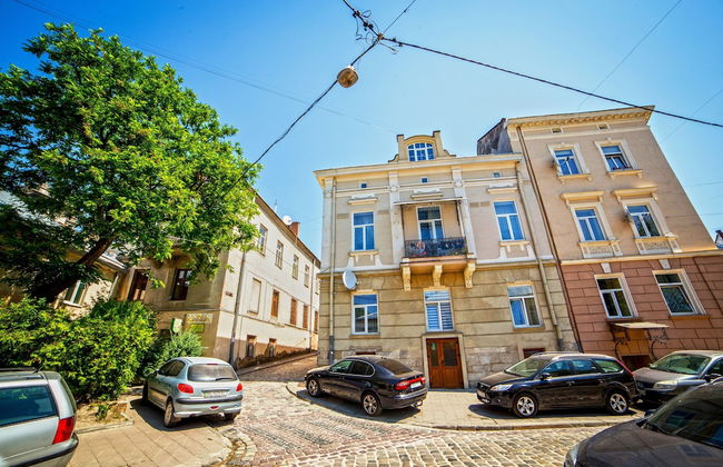 Apartments Knyazhy Lviv - Photo 1