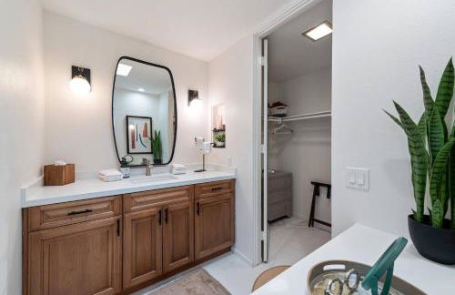 Tranquil & spacious, newly updated, great location - Foto 26