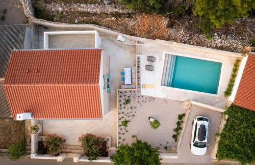 BRAND NEW Stone house MARCELA, 3 double bedrooms, pool - Foto 19