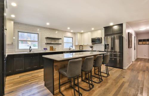 Hot Tub Pool & Pond - Catskills Family Escape - Foto 6