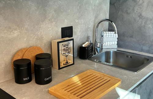 Nuovo bilocale con balcone panoramico e posto auto - Foto 10