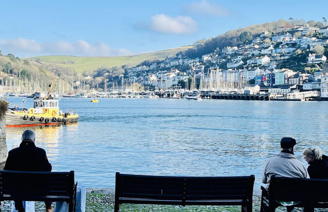 Two Guns in Kingswear - Foto 54