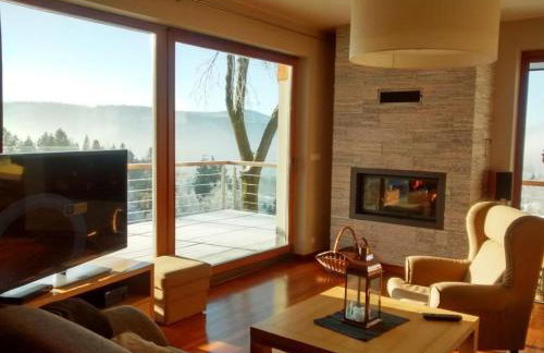 Holiday Home in den Bergen- Villa mit Panoramaterrasse by Interhome - Foto 10