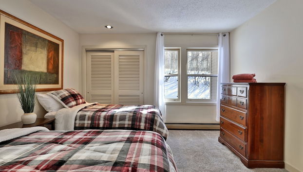 Skiers! Fox Hollow 2br/2ba Condo. Across From Pico, Minutes To Killington 2 Bedroom Condo - Foto 4, Habitación