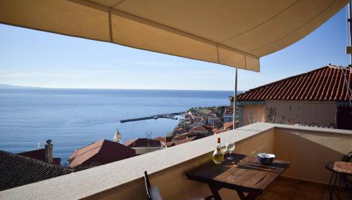 Captain's View - Photo 4