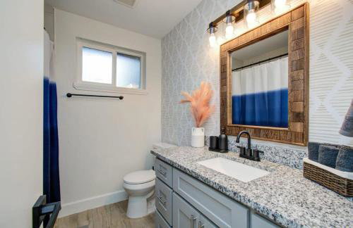 Friendswood Getaway - 5 Bedrooms + Pool + Patio - Foto 22