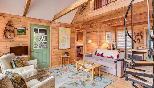 Lamoine Cabin with Deck about 16 Mi to Acadia Natl Park - Foto 2