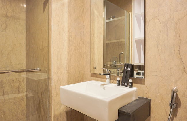 Premium and Spacious Studio Apartment at Capitol Park Residence - Photo 10