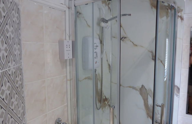 Falstaff Cottage - Photo 24