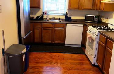 3-Bedroom Apt 5 miles AirPort - Foto 5