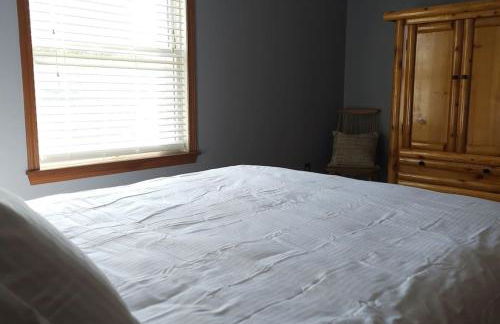 GameRoom, HotTub, Piano, 5mi to OldManCave - Hocking Hills Copper House - Foto 27