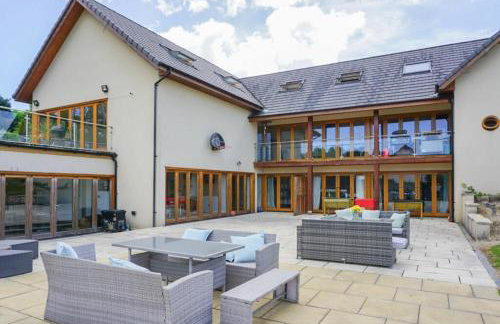 Highview House, Llandevaud - Foto 23