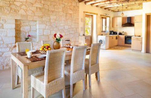 Villa Erontas -Private heated jacuzzi and mini pool - Foto 31