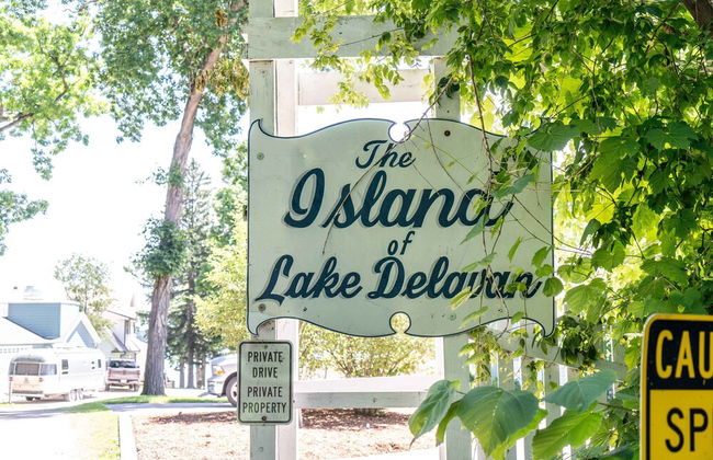 Island Getaway on Delavan Lake - Photo 47