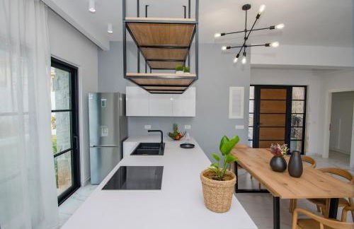 LUZ BLANCA Rooftop seaview villa - Photo 26