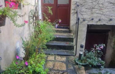 Number 22 - Le Dorat - Apartment 3 with garden & free parking - Foto 13