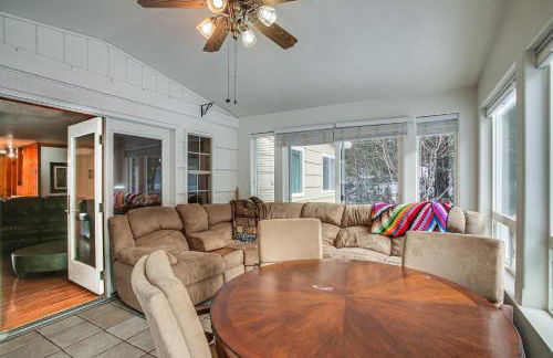 Pet-Friendly Pinehurst Home Hike, Bike and Ski! - Foto 7