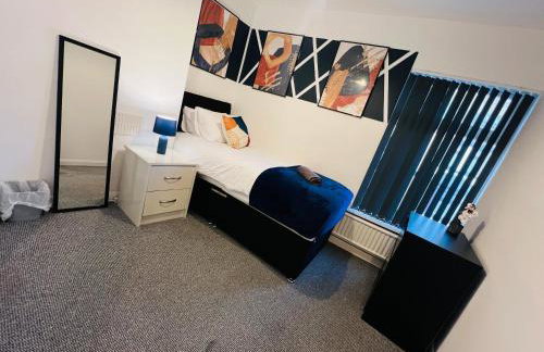 4bedroom Sleeps6 Business ContractorsDiscounts free WiFi - Photo 18