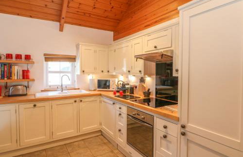 Pond Cottage - Photo 6