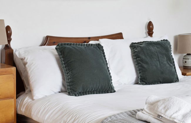 Triskele Detached Characteristic Home Sleeps 10 - Foto 23