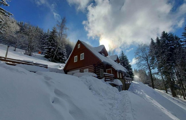 Comfortable Villa With Stunning Views - Photo 24