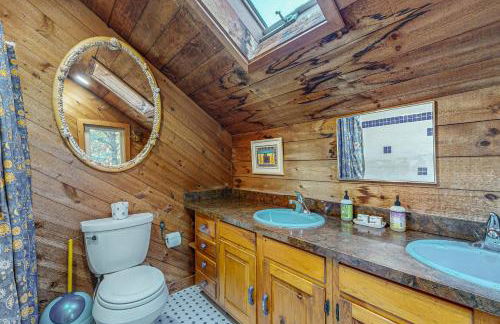 Cozy Island Cabin - Photo 5