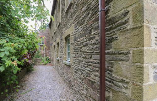 Lower Vestry - Photo 17