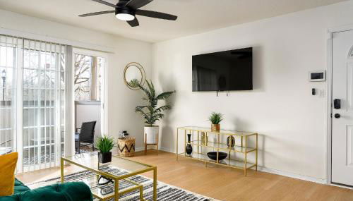 Emerald Retreat - Central & Stylish - 2 BR/2 BA - Foto 2