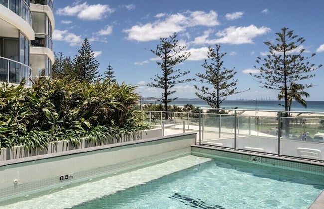 Reflection Tower Two - Photo 66