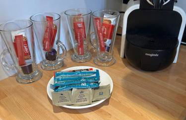 The Hurst Coach House - Photo 22