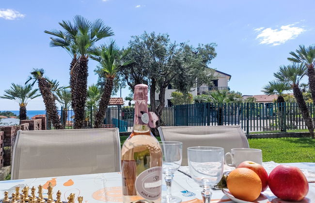 3 bedroom Apartment in Cipressa with swimming pool and garden - Photo 7