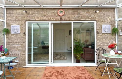 5 bedroom detached house sleeps 13 spacious Parking 5 mins driving to Bicester Village - Foto 67