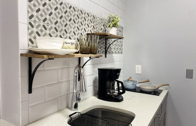 The Mellow Yellow - Photo 3