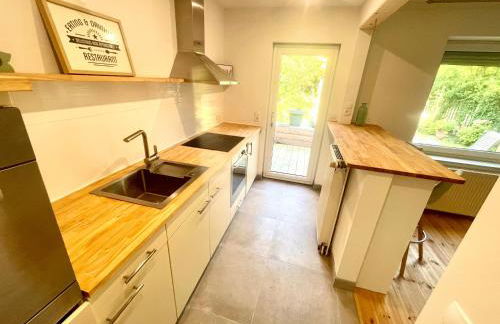 Weener - City Apartment mit Garten - Foto 8