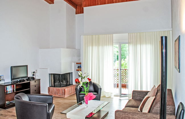 Residenza Parcolago Apt 203 - Photo 8