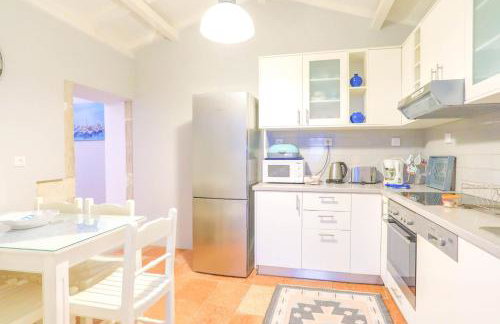 Villa Regina: Above Agni, superb views and pool - Photo 23