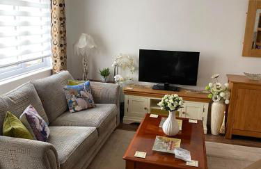 ROSE COTTAGE - Photo 4