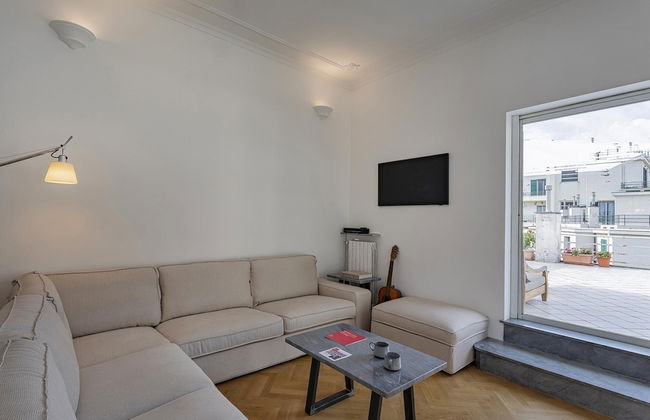 Attic With Amazing Seaview Terrace by Wonderful Italy - Foto 6