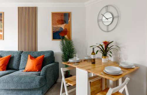 Modern, comfy Town centre gem, near beach, parking - Foto 21