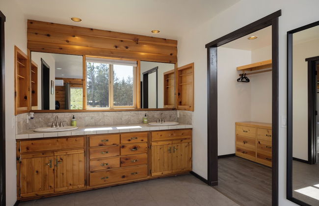 High-end Cabin 3BR 30min to Hoodoo Ski - Foto 11