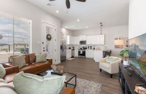 Charming Magnolia Retreat Clubhouse and Gym Access - Foto 15