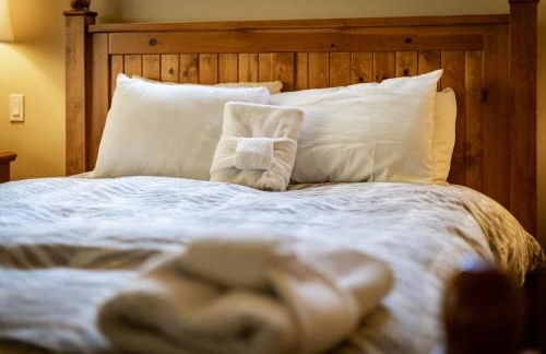 Heavenly Mountain Chalet - Skiing, Pets, Hot tub - Foto 37