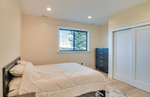 Great for Gatherings! Evergreen Getaway with Hot Tub - Foto 23