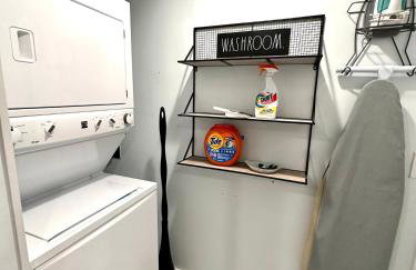 Romantic Secret Garden - Marble Floors & Bath DT Just 2 Blocks Beach Only 3 Miles - Foto 29