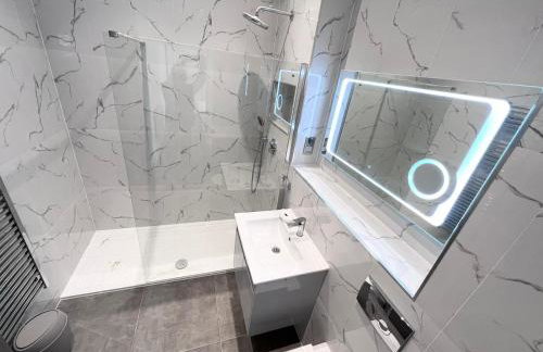 Marvel Retreat - Photo 8