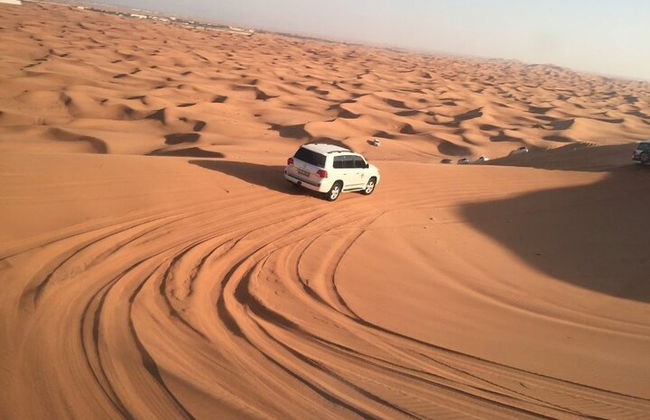 Cena barbecue serale nel deserto a Dubai - Foto 9